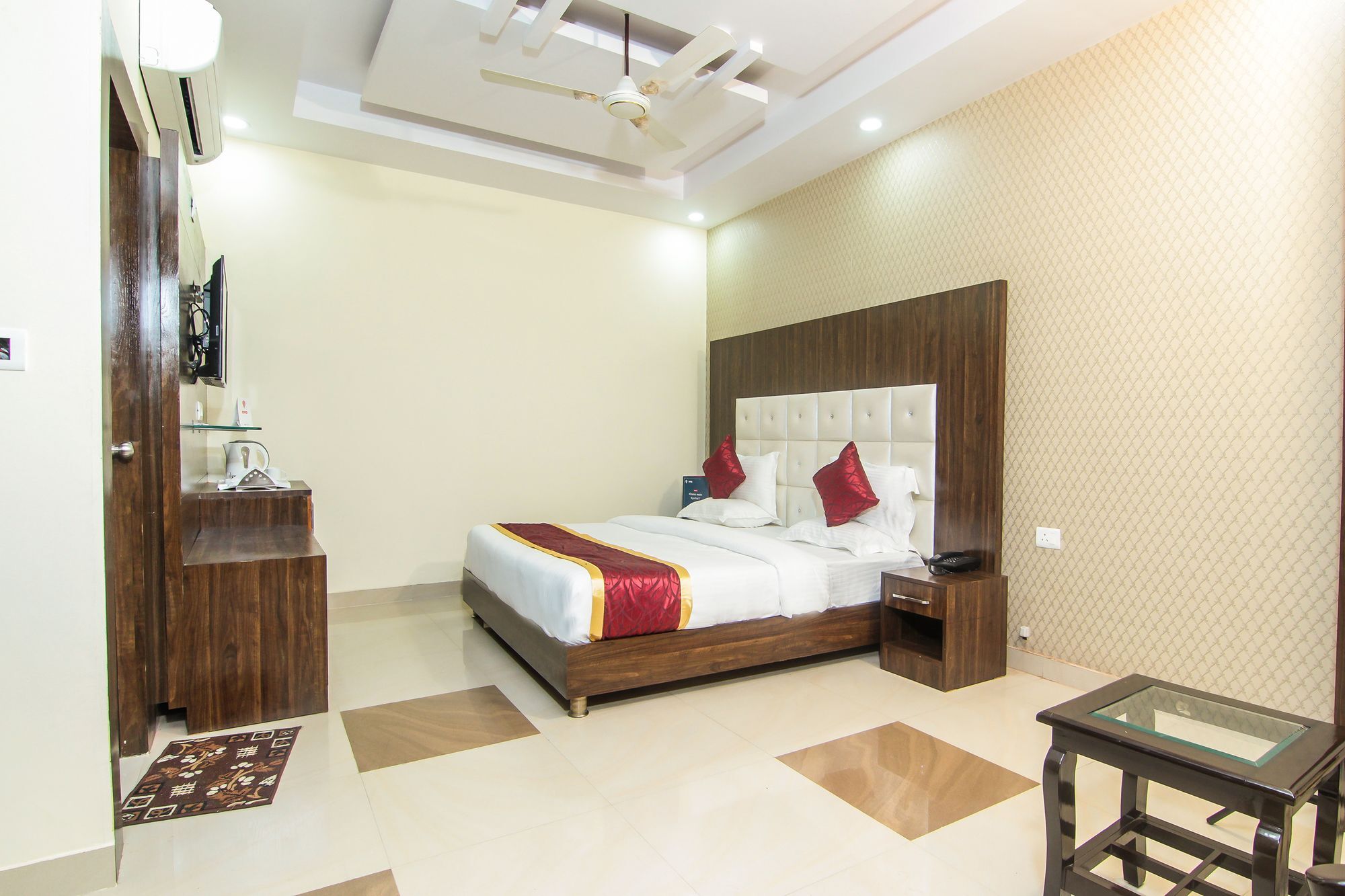 Hotel Ss Grand Lucknow Exterior photo